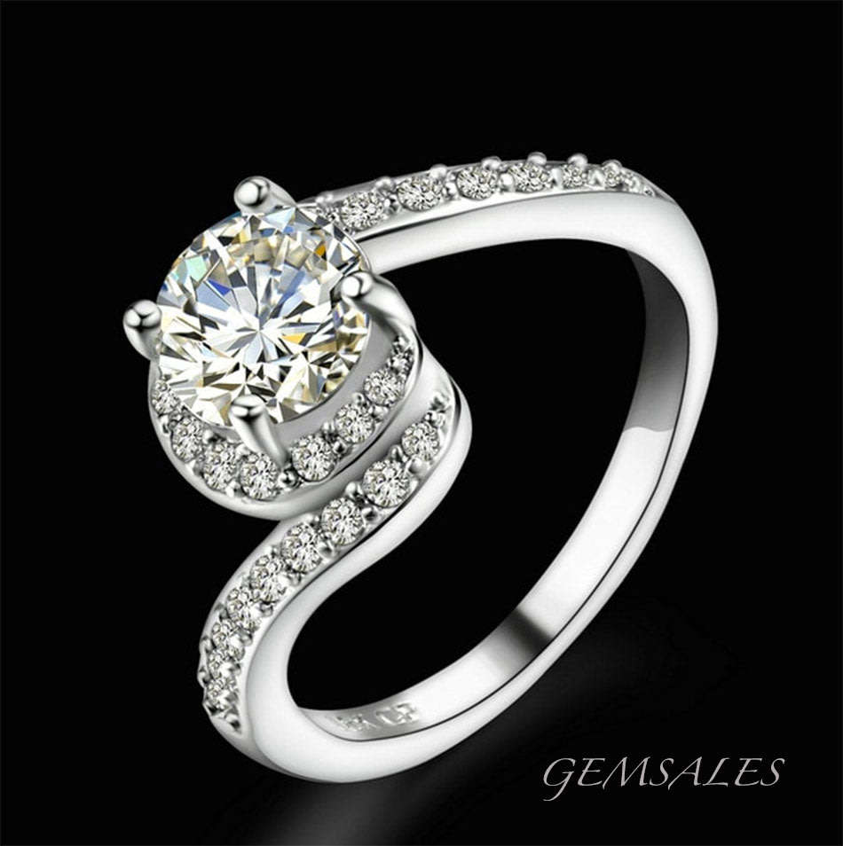 STUNNING 1.28 CARAT SIMULATED DIAMOND RING *18KGP*    SIZE   7  -  O  -  54.5mm