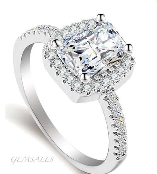 ELEGANT 3.90Ct CUSHION CUT SIMULATED DIAMOND CZ IN HALO SETTING    SIZE   7  - O - 54.5mm