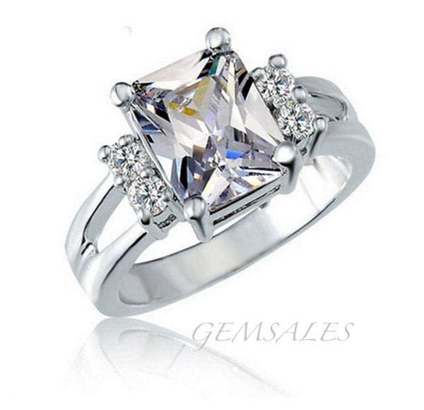 SPECTACULAR 3.79Ct EMERALD CUT SIM DIAMOND CZ  *S925*  SIZES AVAILABLE  6  /  6.75  /  7.75  /  8.5