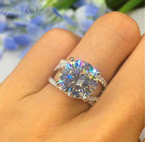 2.04ct  BRILLIANT CUT CZ  IN CRISS CROSS SETTING #STUNNING#   SIZES   6.5 /  7.5 / 7.75