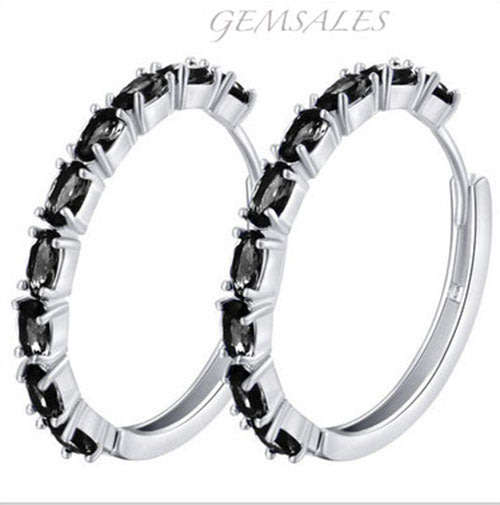 9 OVAL BLACK CZ STONES ***ELEGANT & STYLISH***  MEASURING + - 2.8cm