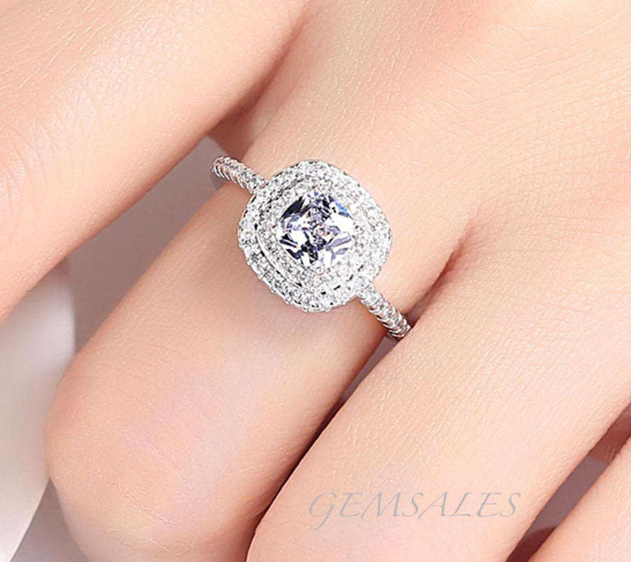1.43ct  SIM DIAMOND CZ HALO DESIGN WITH INLAY    SIZES AVAILABLE   5.75  /   6.75