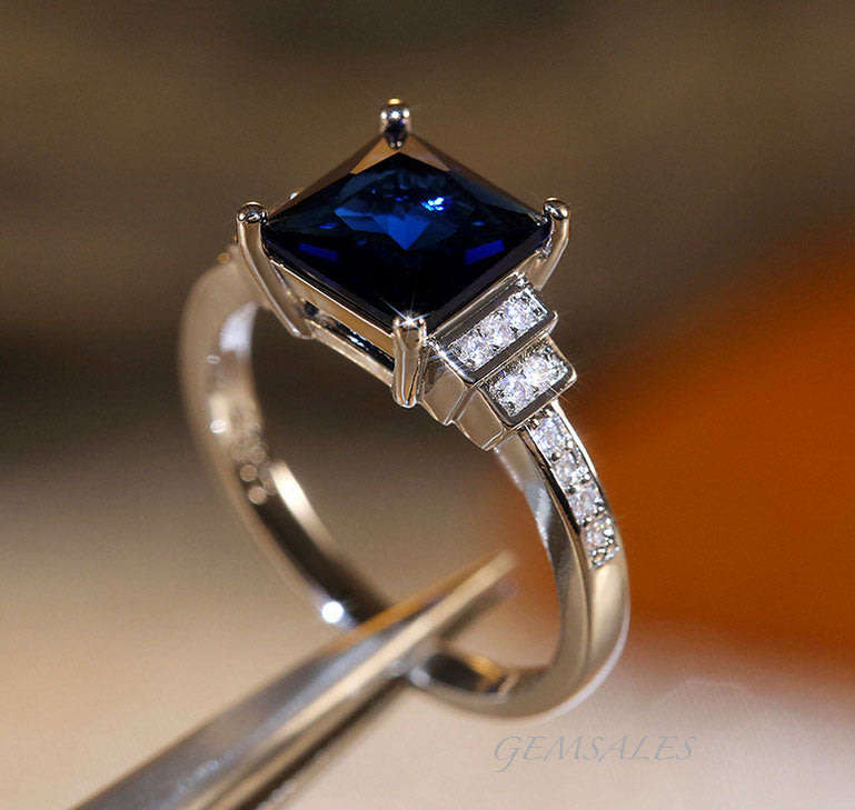 2.9ct  ROYAL BLUE TOPAZ CZ #ELEGANT SETTING# *S925*   SIZES   8.75  /  9.75  AVAILABLE