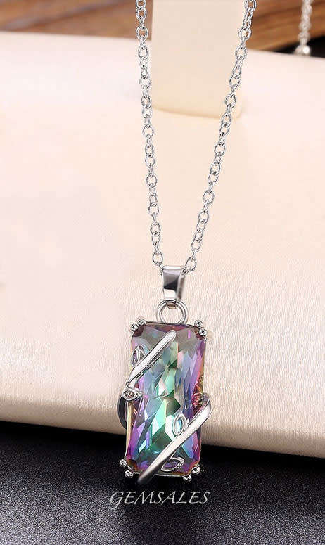 STUNNING RECTANGLE MYSTIC TOPAZ CZ PENDANT NECKLACE   *CHAIN 45cm*