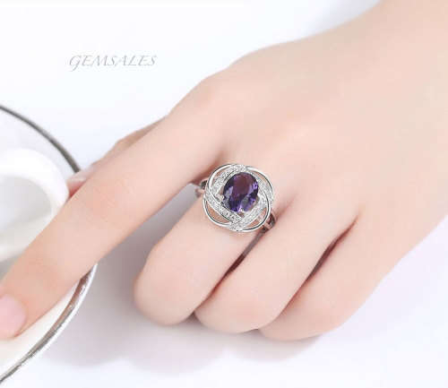 STUNNING 3CT OVAL AMETHYST CZ PAVE SETTING *S925*  SIZES     5.75  /    6.75   /   7.75    AVAILABLE