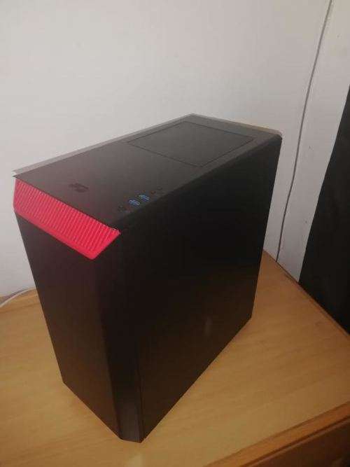 GAMING CUSTOM BUILT TOWER + MOUSE + KEYBOARD + GAMING PAD    *PLEASE SEE DESCRIPTION FOR SPECS*