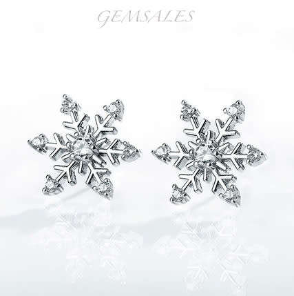 STYLISH SNOWFLAKE DESIGN CZ  EARRINGS