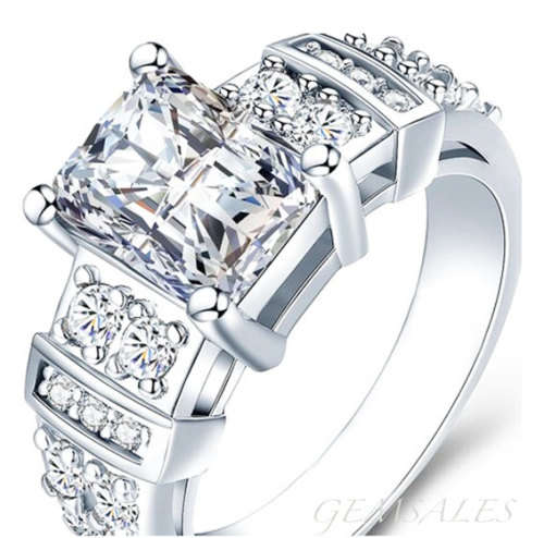 3ct EMERALD CUT CLEAR CZ DESIGNER RING *EXCUISITE* S925    SIZES    6   /   7   AVAILABLE