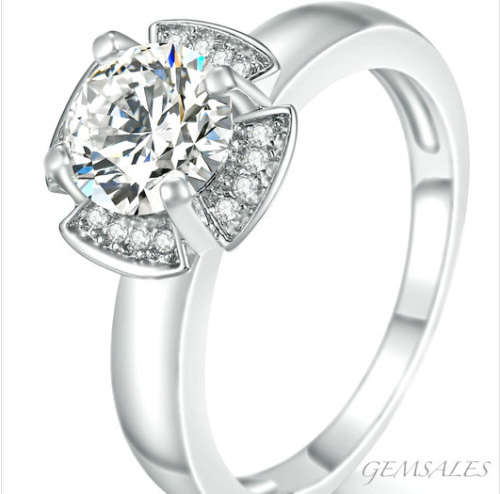 EXQUISITE 1.25ct  SIM DIAMOND CZ *FOUR LEAF CLOVER DESIGN* S925 *  SIZE  8.75  -  R  -  58.5mm