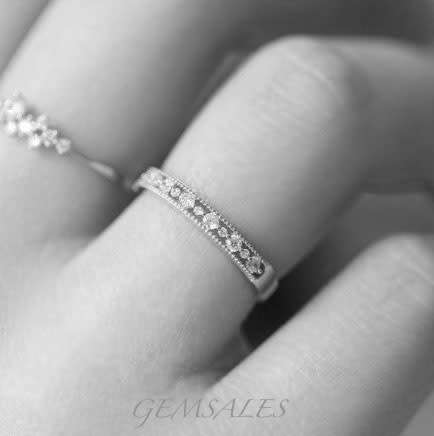 High Fashion #Minimalist# Ring  *Elegant*    SIZE  8