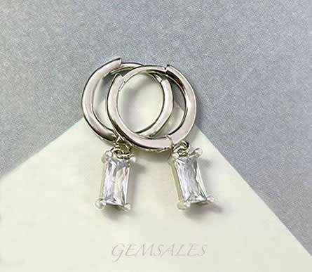 LAST R1 AUCTION - Stunning CZ Baguette Earrings  *Petite* 11mm x 3mm