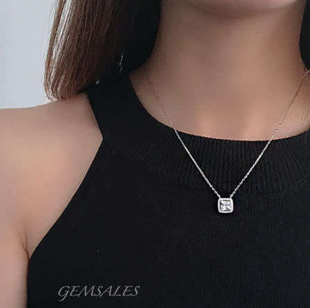 2.9ct Princess Cut CZ Silver Pendant Necklace  #STUNNING NEW ARRIVAL# *CHAIN 40cm + EXTENSION 5cm*