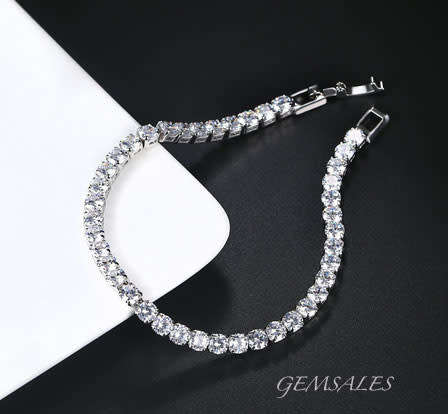 .25ct x 41 CZ Brilliant Cut Tennis Bracelet 19cm