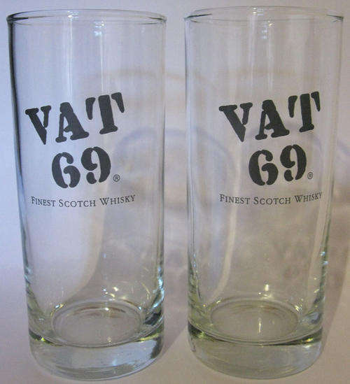SET OF VAT 69 GLASSES!