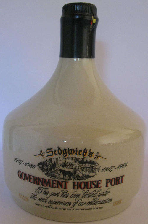 GOVERMENT HOUSE PORT - BOTTLE SEALED - CRAZY @@@@ R1 START