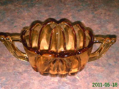 Antique Murano Ambercoloured sugar bowl