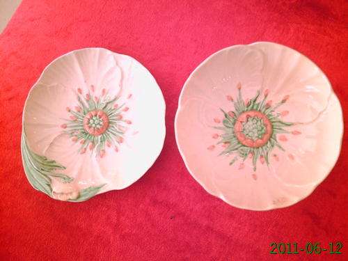 2 x Carltonware Serving bowls
