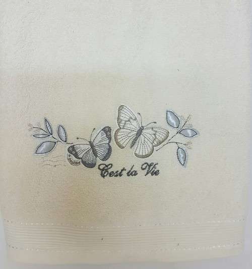 Glodina hand Towel R50 ea