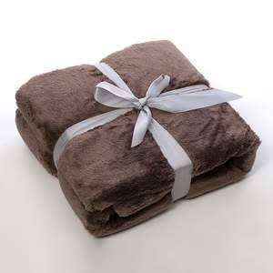 Faux Fur Throw / Blanket