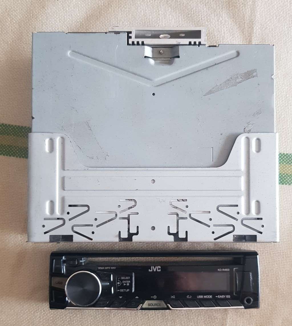 JVC KD-R463 Headunit