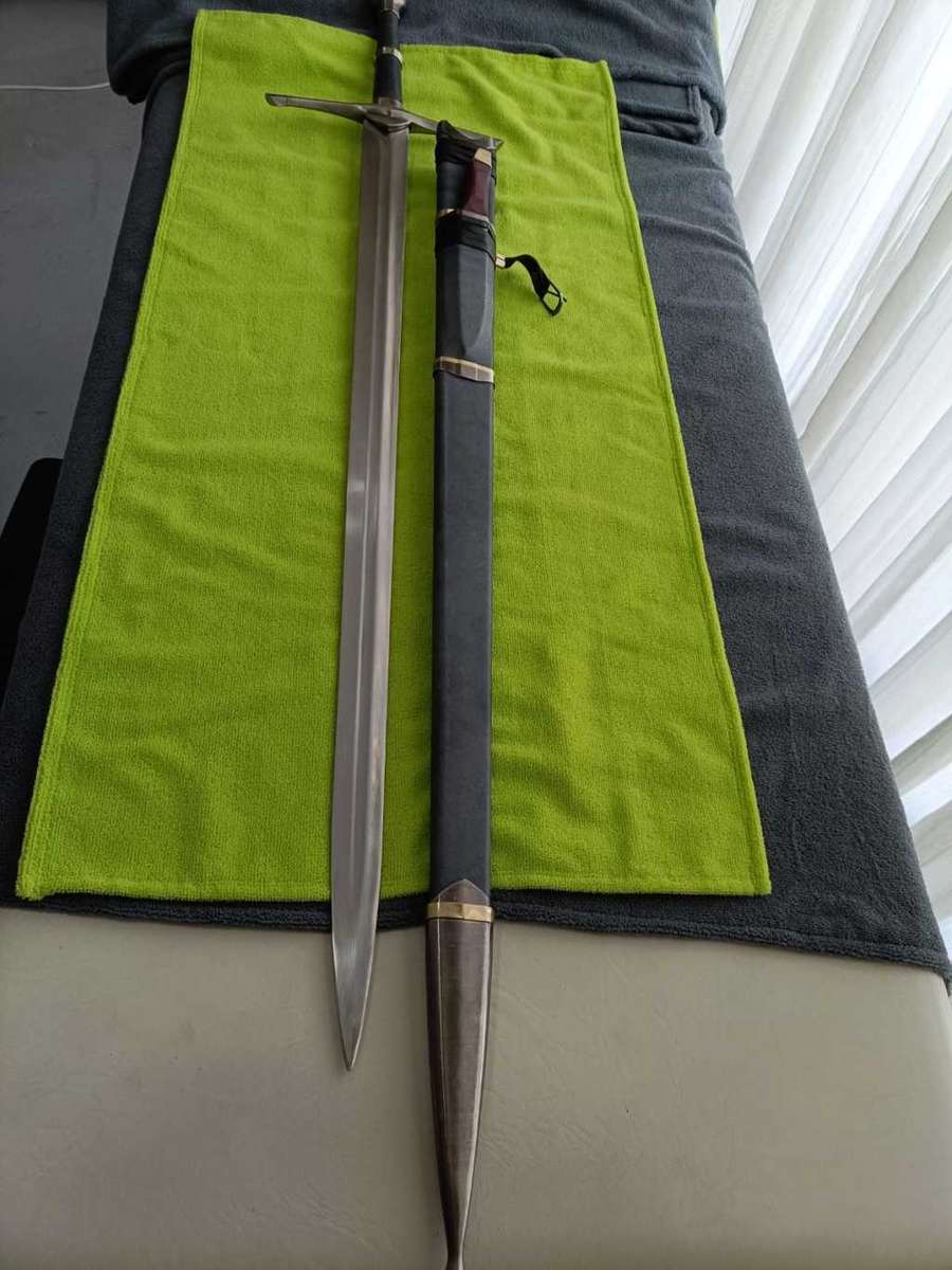 Aragon Strider Sword, Scabbard & knife