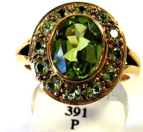 Beautiful 9K Solid Gold and Peridots Ring
