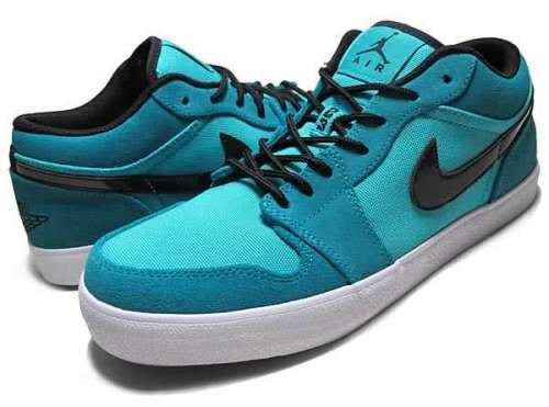 Air Jordan V.2 Low New Emerald / Black-white Shoes 552312-303 - Size 7