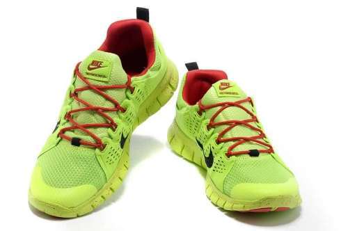 Nike Free Powerlines II - Size 7