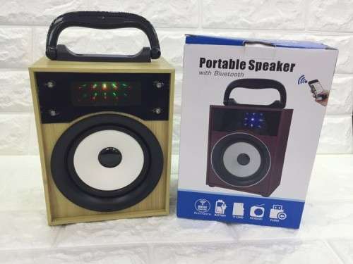 Portable Bluetooth Speaker Supports FM/USB/TF KTS 688