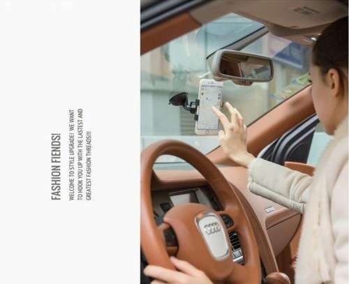 Car Universal Holder with Shock Proof - Black