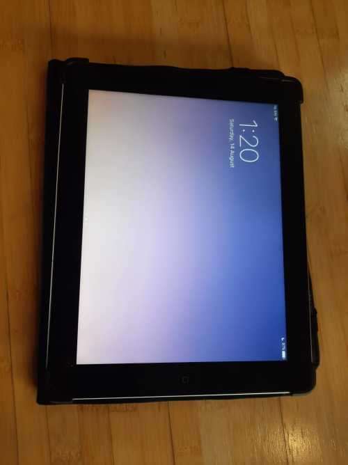 iPad 4th generation with cover