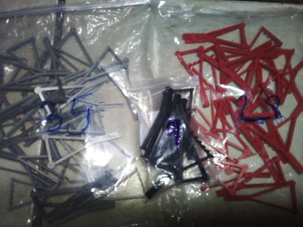 Slot car Stands x 75  & 5 x `the Stig` bid for all