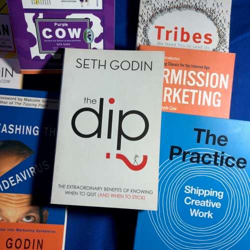 Seth Godin essential marketing library - set of 8 books