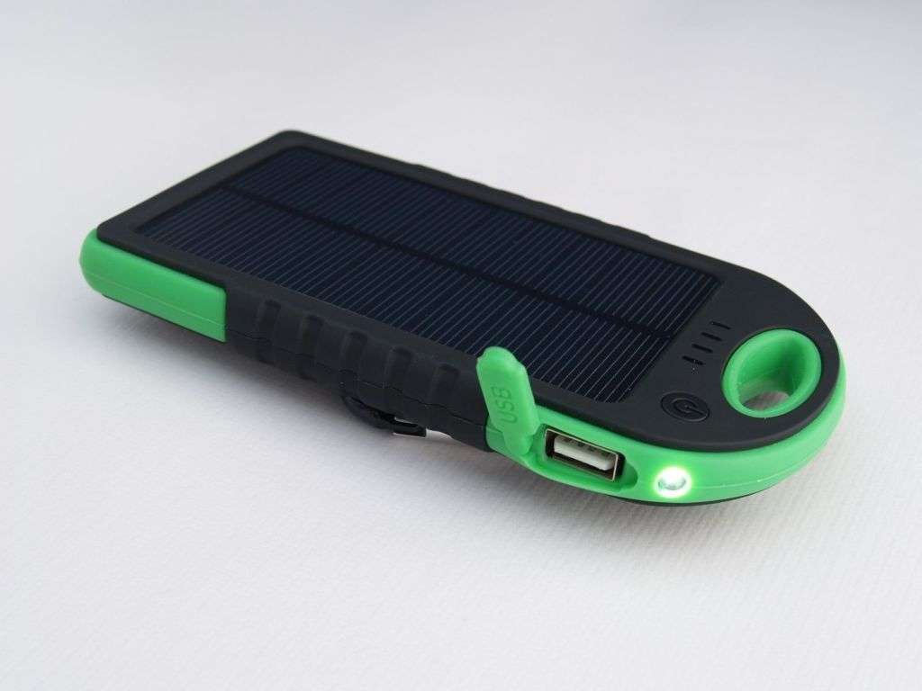 Dual USB Waterproof Solar Power Bank Battery Charger for Cell Phone