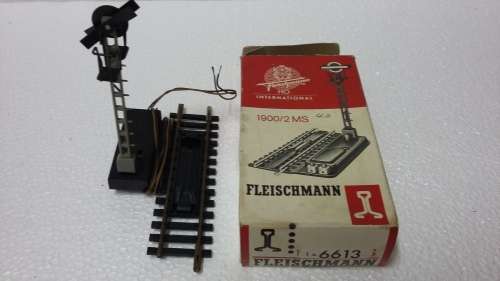 HO Fleischmann Signal