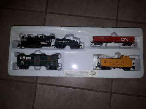 Bachmann Pacific Flyer