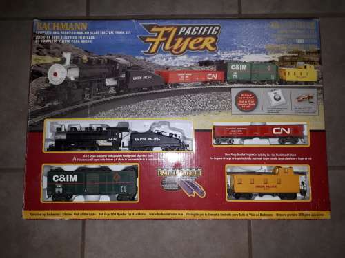 Bachmann Pacific Flyer