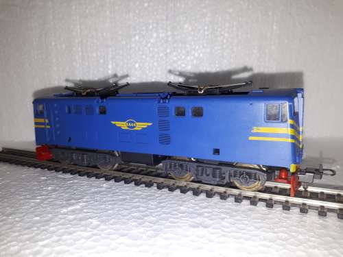 Lima SAR Blue train loco
