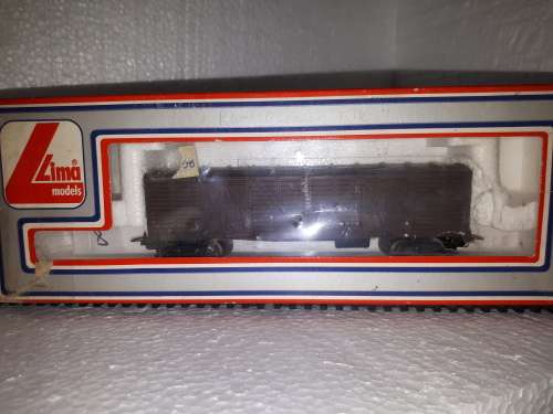 Lima SAR Oz wagon boxed