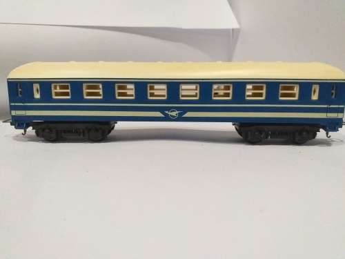 LIMA SAR blue train coach