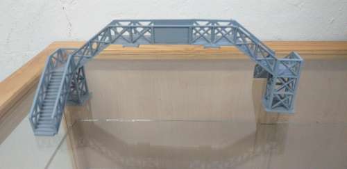 Pedestrain bridge HO