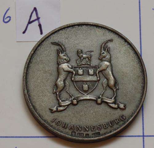 Bargain 1966 Sterling Silver `Tribute to our Pioneers` Medallion (30.1 g)