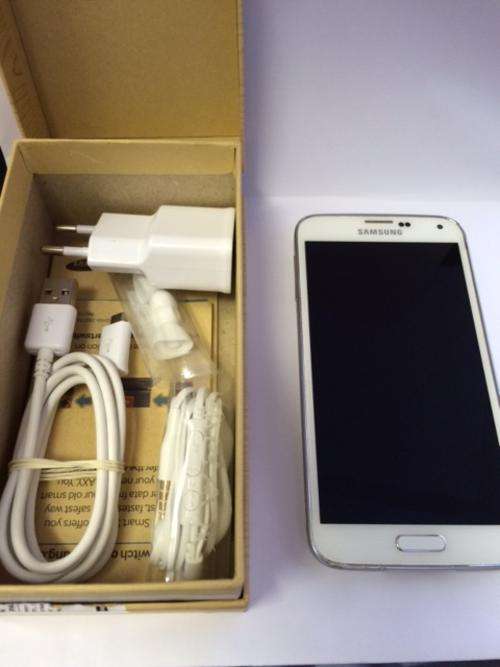 Samsung Galaxy s5 16gig White LTE