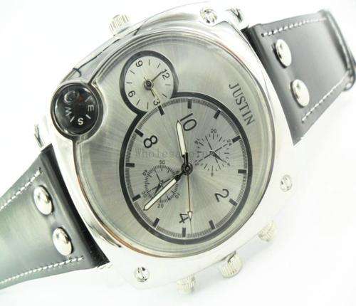 Stylish and Large Metal Case with Leather Band Men's Watch