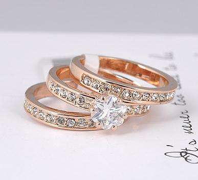 Fashion Jewelry Beautiful 18K  GOLD PLATED RING!! Size 7 or O