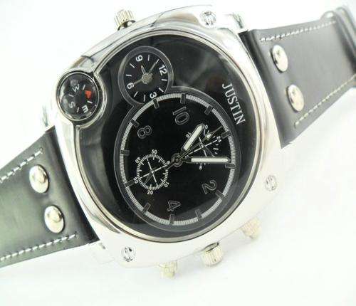 Stylish and Large Metal Case with Leather Band Men's Watch