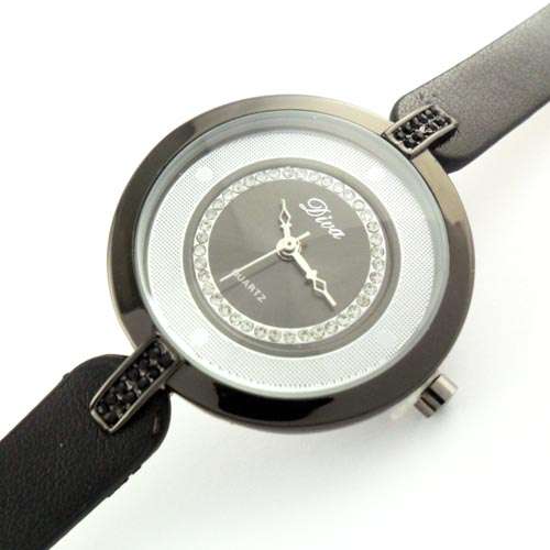 Fashionable Quartz Lady's Watch