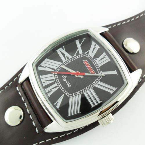 Stylish and Large Metal Case with Leather Band Men's Watch