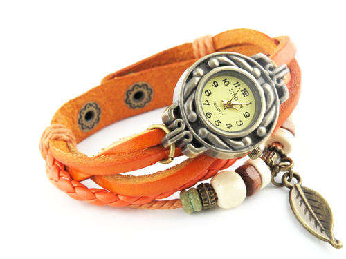 Hot Seller !!! -- European Fashion Genuine Leather Lady's Watch