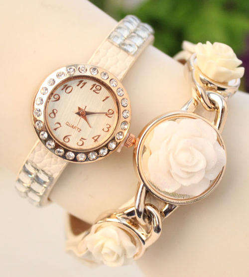 Fashion Women's Bracelet Quartz Wrist Watch